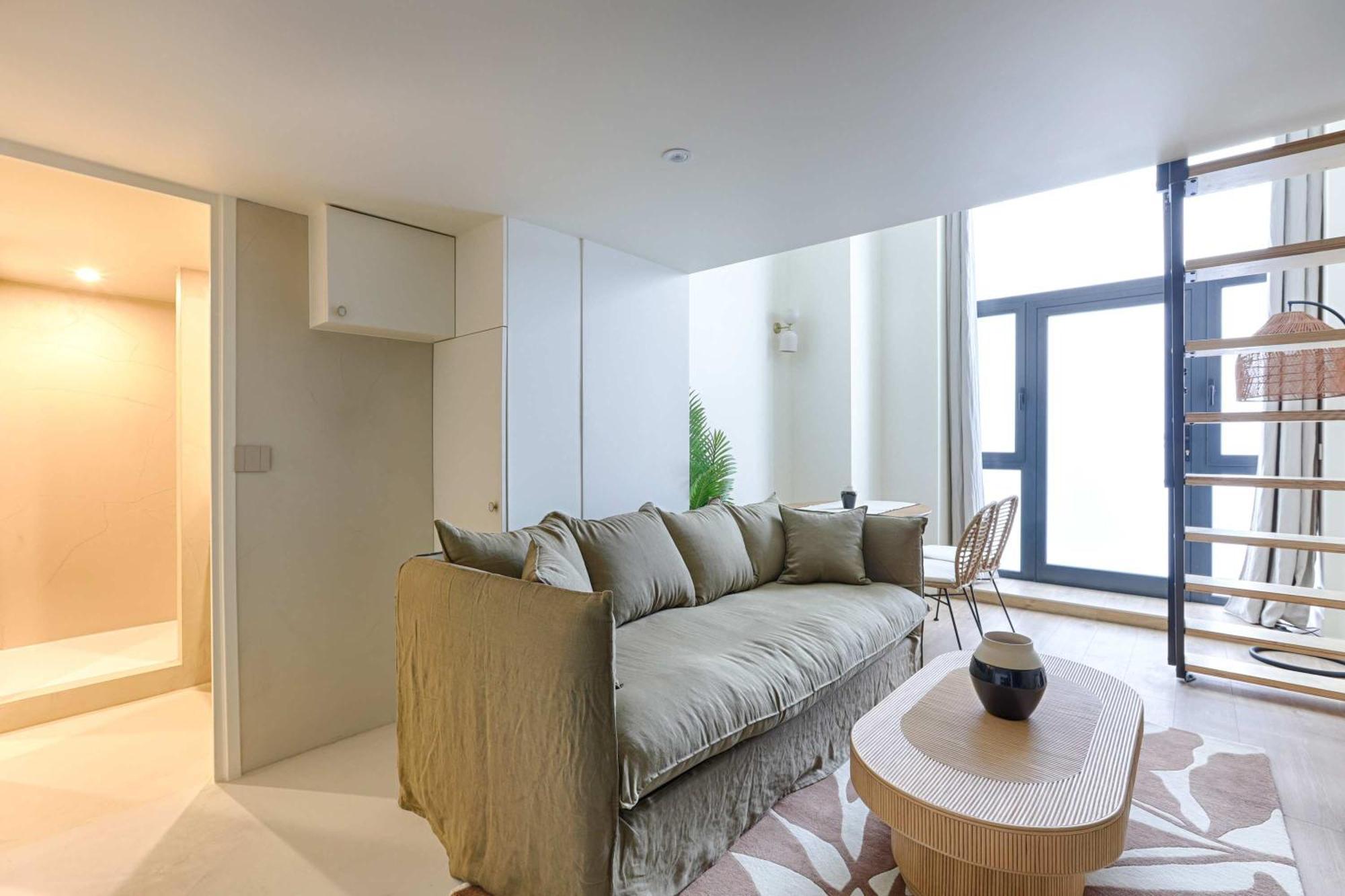 - Roquette - Marais Apartment