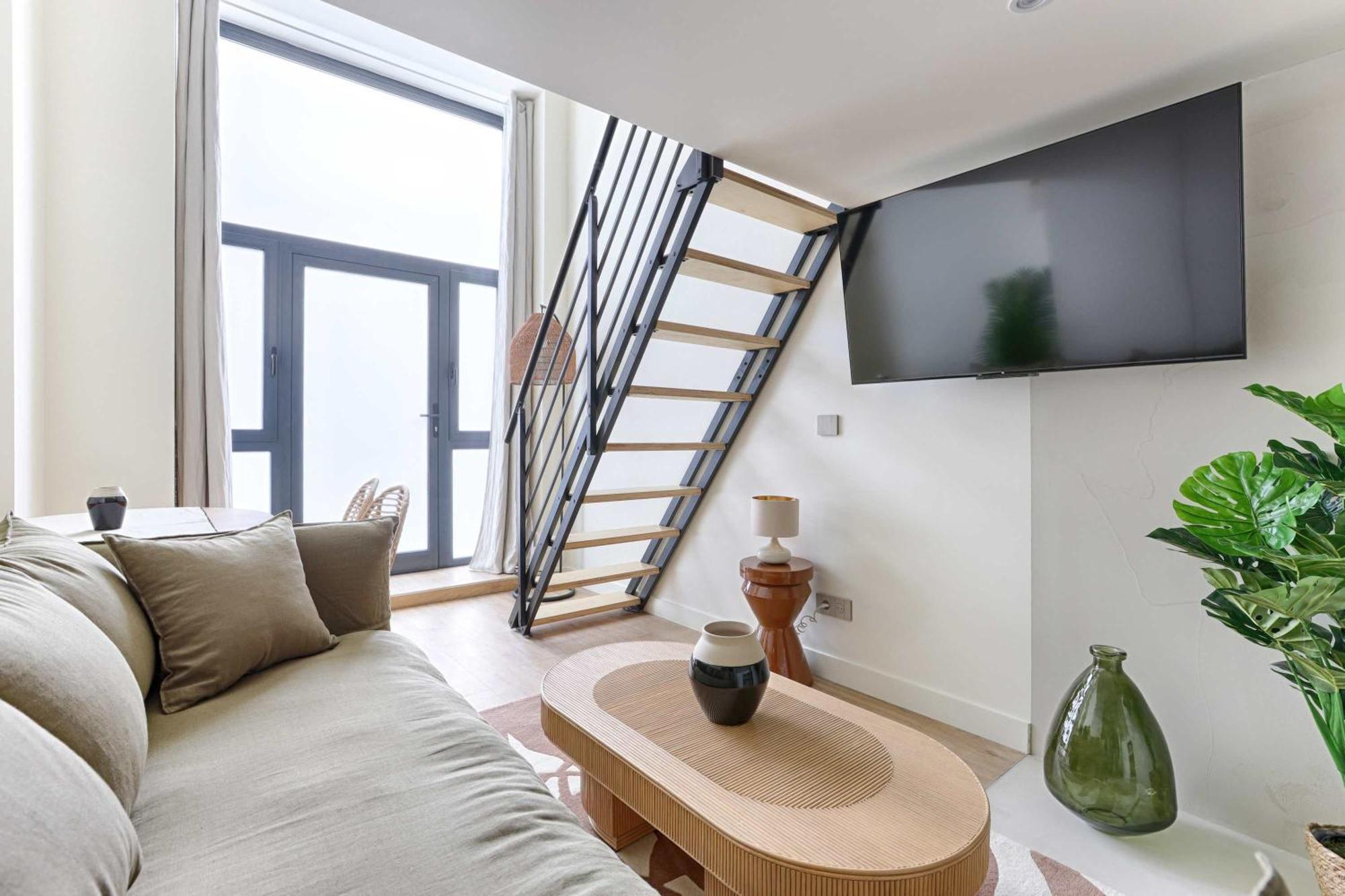 - Roquette - Marais Apartment